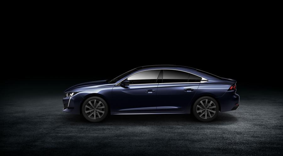  Peugeot 508 2018 года  (WW) (фото 2 из 36)
